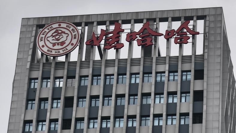 “影子夫人”不满宗馥莉“折腾”娃哈哈,老员工曝内幕